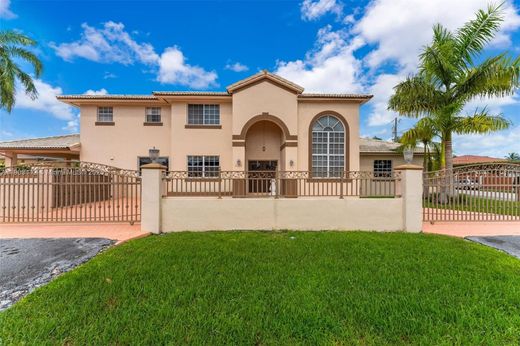 ﻓﻴﻼ ﻓﻲ ميامي، فلوريدا, Miami-Dade County