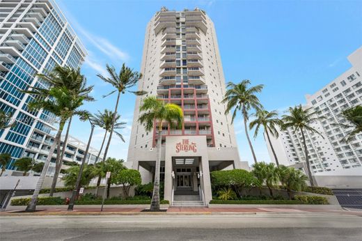 Residential complexes in Miami Beach, Miami-Dade