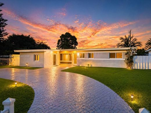 Willa w North Miami Beach, Miami-Dade County