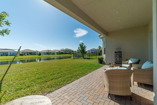 Villa in Westlake, Hillsborough County