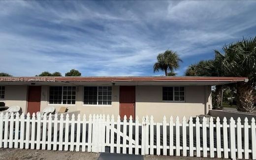 ‏בית בעיר ב  Lake Park, Palm Beach County