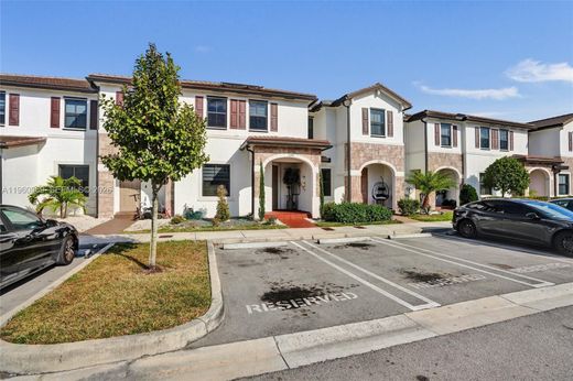 Hôtel particulier à Hialeah, Comté de Miami-Dade