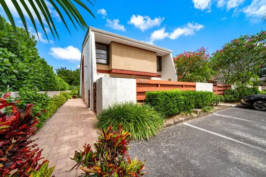 Townhouse in Hollywood, Broward County