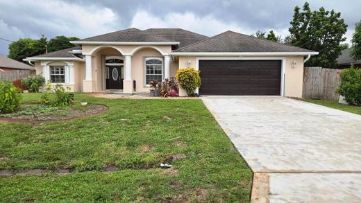 Villa in Port Saint Lucie, Saint Lucie County