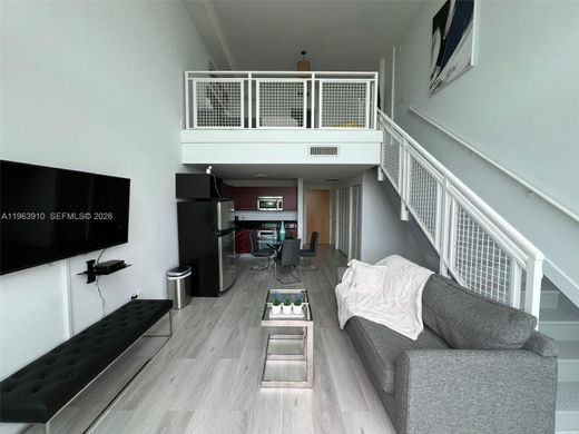 Residential complexes in Miami, Miami-Dade