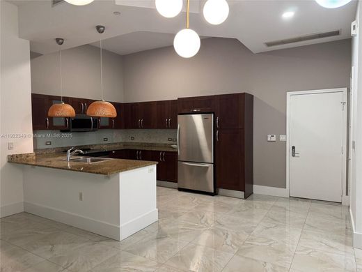 Κτίριο σε Aventura, Miami-Dade County