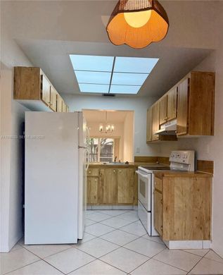Complexos residenciais - Deerfield Beach, Broward County