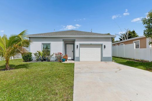 Villa in Boynton Beach, Palm Beach County