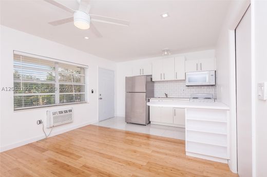 Komplex apartman Miami Beach, Miami-Dade County