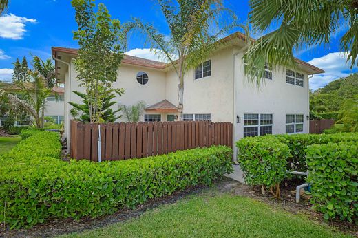 Townhouse in Jupiter, Palm Beach