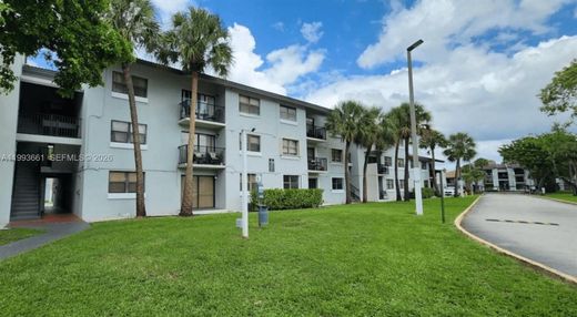 Wohnkomplexe in Hialeah, Miami-Dade County
