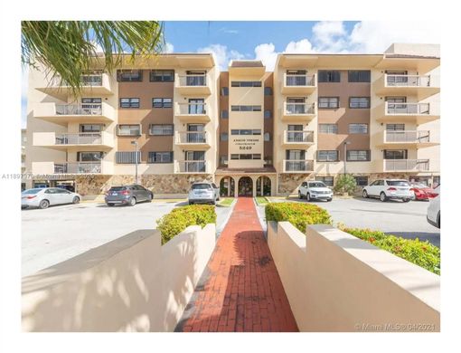 Wohnkomplexe in Miami, Miami-Dade County