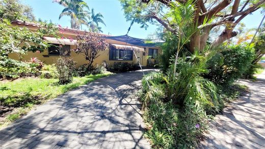 Villa in Hallandale, Broward County