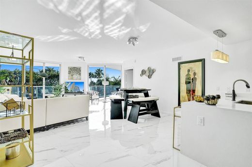 Residential complexes in Miami, Miami-Dade