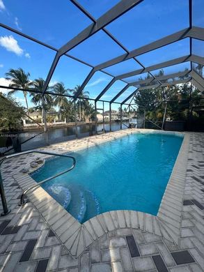 Villa - Hollywood, Broward County