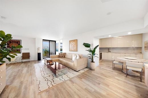 Kamienica w Miami Beach, Miami-Dade County