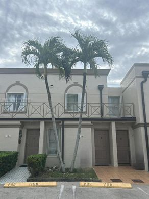 Жилой комплекс, Miami Terrace Mobile Home, Miami-Dade County