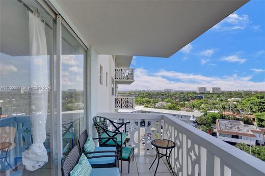 Complexes résidentiels à North Miami, Comté de Miami-Dade