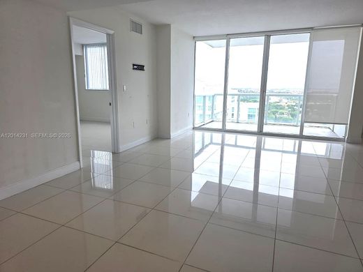 Complesso residenziale a Miami, Miami-Dade County