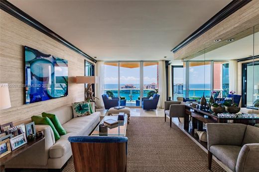 Complesso residenziale a Miami Beach, Miami-Dade County