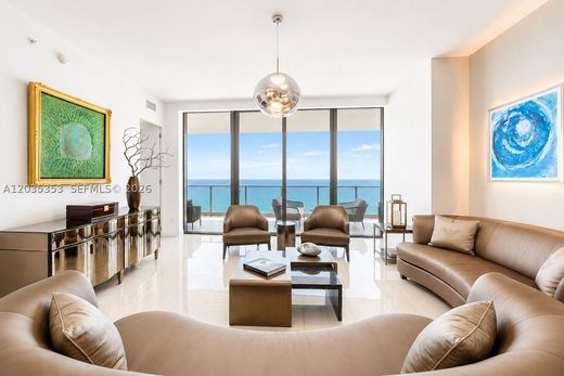 Residential complexes in Sunny Isles Beach, Miami-Dade