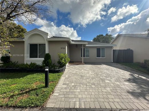 Villa in Doral, Miami-Dade