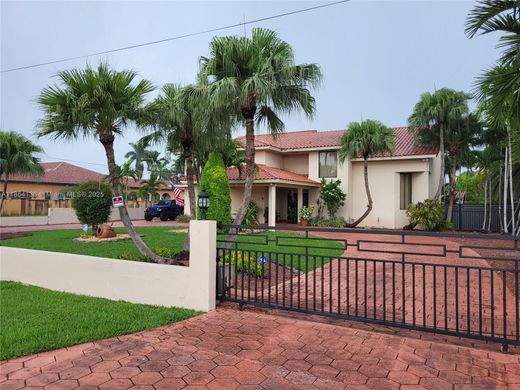 Villa - Miami, Miami-Dade County