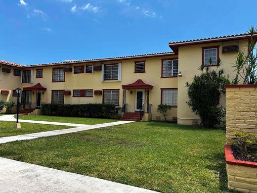 Komplex apartman Miami, Miami-Dade County