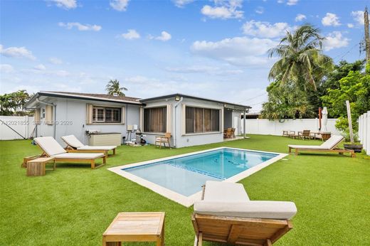 Villa Pembroke Pines, Broward County