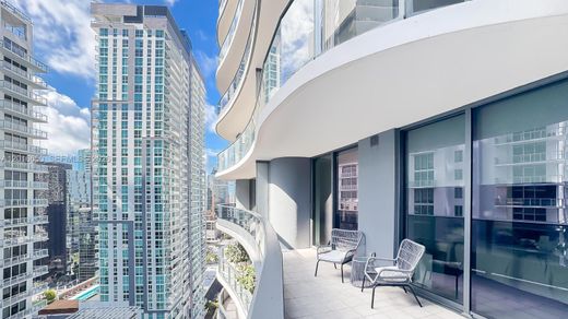 Complesso residenziale a Miami, Miami-Dade County