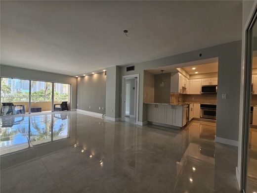 Complesso residenziale a Hallandale Beach, Broward County