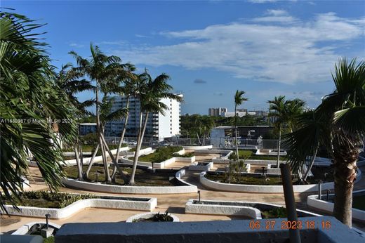 Complesso residenziale a North Miami, Miami-Dade County