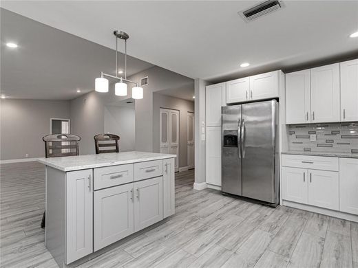 Villa in Tamarac, Broward County