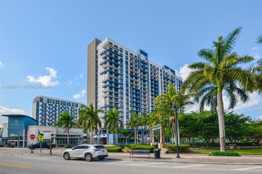 Residential complexes in Doral, Miami-Dade