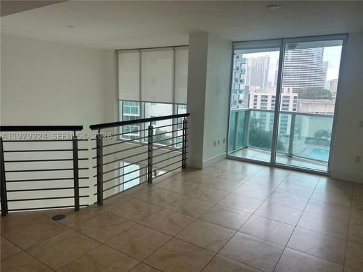 Residential complexes in Miami, Miami-Dade