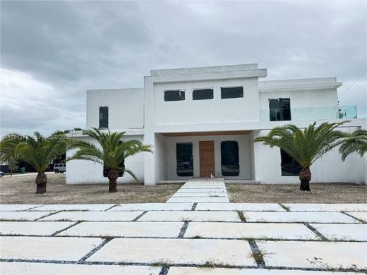 Villa in Pinecrest, Miami-Dade