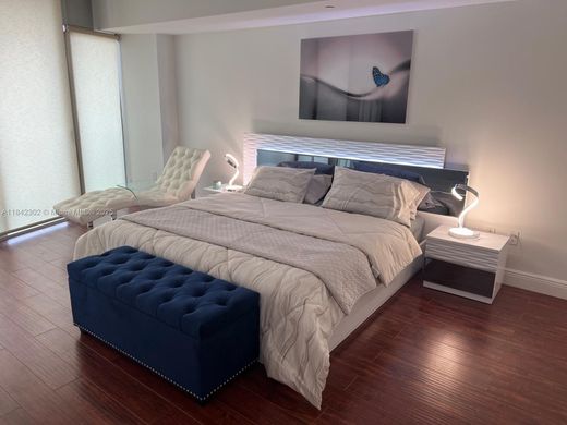 Complesso residenziale a Miami, Miami-Dade County