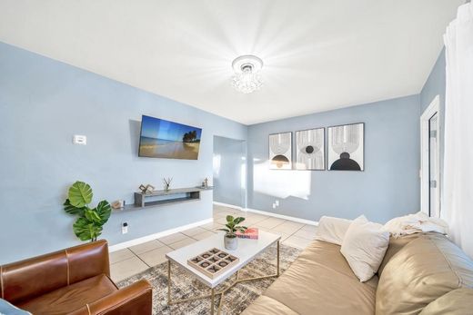 Villa in West Palm Beach, Palm Beach County