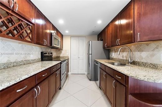 Residential complexes in West Palm Beach, Palm Beach