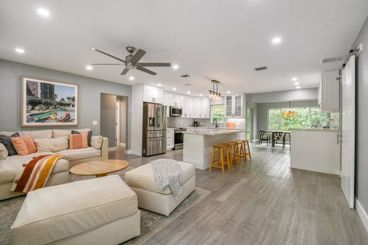 Villa Tequesta, Palm Beach County