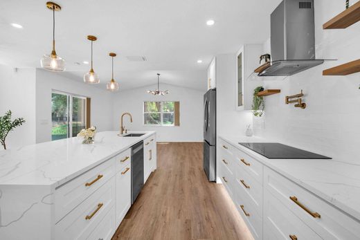 Villa - Coconut Creek, Broward County