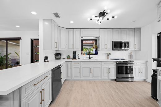 Villa in Pompano Beach, Broward County