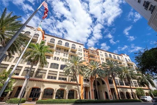 Coral Gables, Miami-Dade Countyのアパートメント・コンプレックス