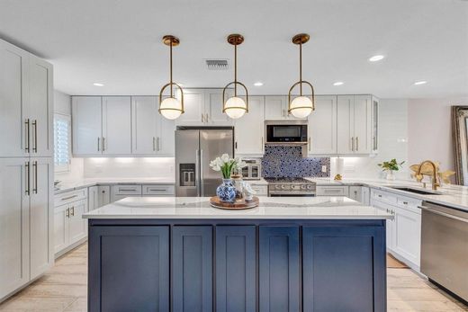 Wohnkomplexe in Longboat Key, Manatee County