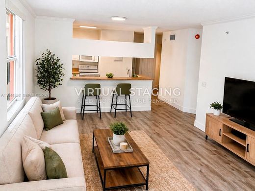 Residential complexes in Sunny Isles Beach, Miami-Dade