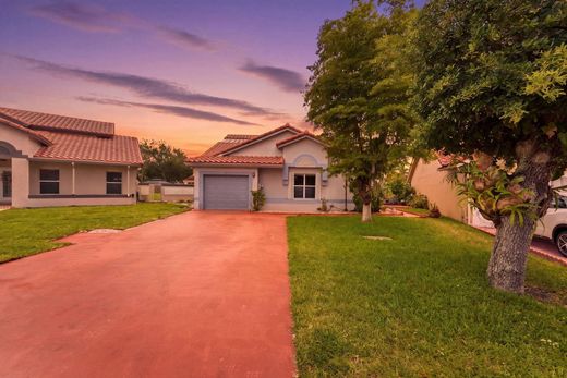 Villa - Miami Gardens, Miami-Dade County