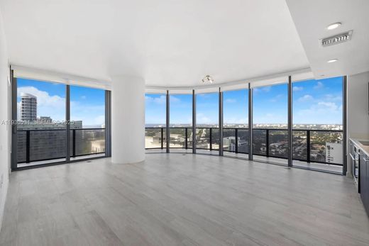 Komplex apartman Miami, Miami-Dade County