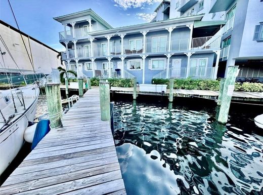 Complesso residenziale a Miami, Miami-Dade County