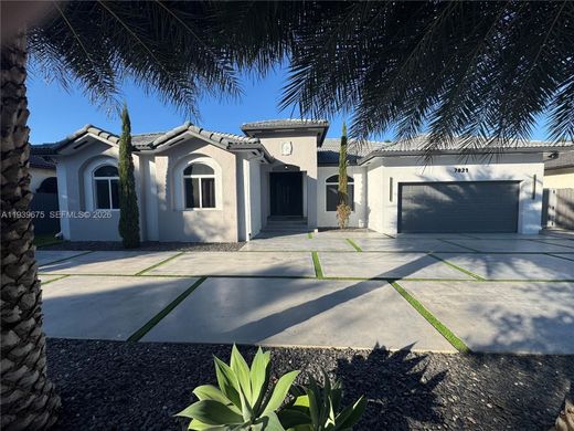 빌라 / Miami Lakes, Miami-Dade County