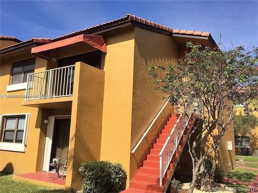 ‏בניין ב  מיאמי, Miami-Dade County